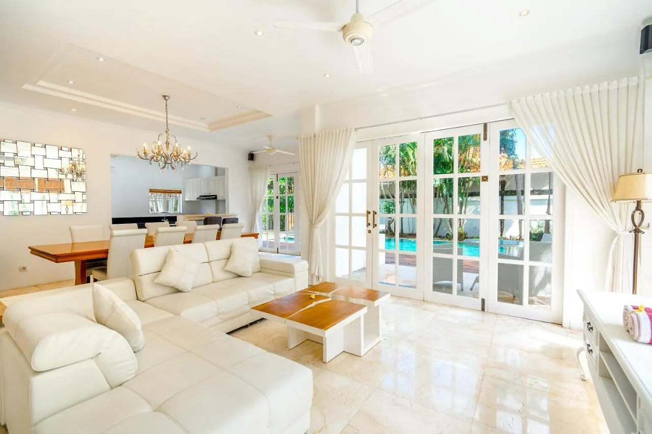 Kencana Villa Seminyak